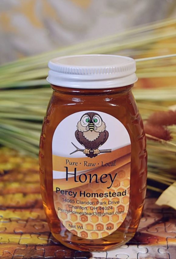 Honey in Traditional Glass Hive Bottle - 16 oz